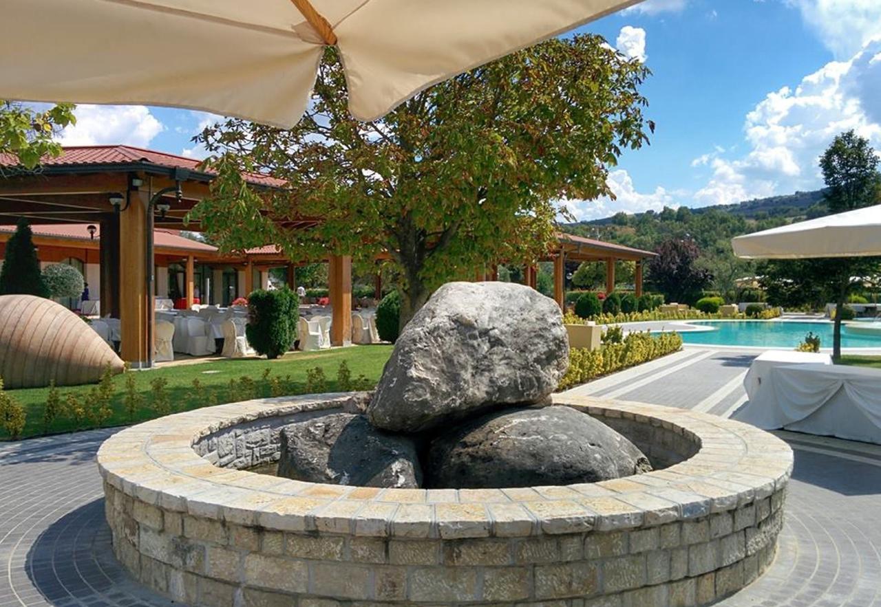 Hotel Villa D'Evoli Castropignano Exteriör bild