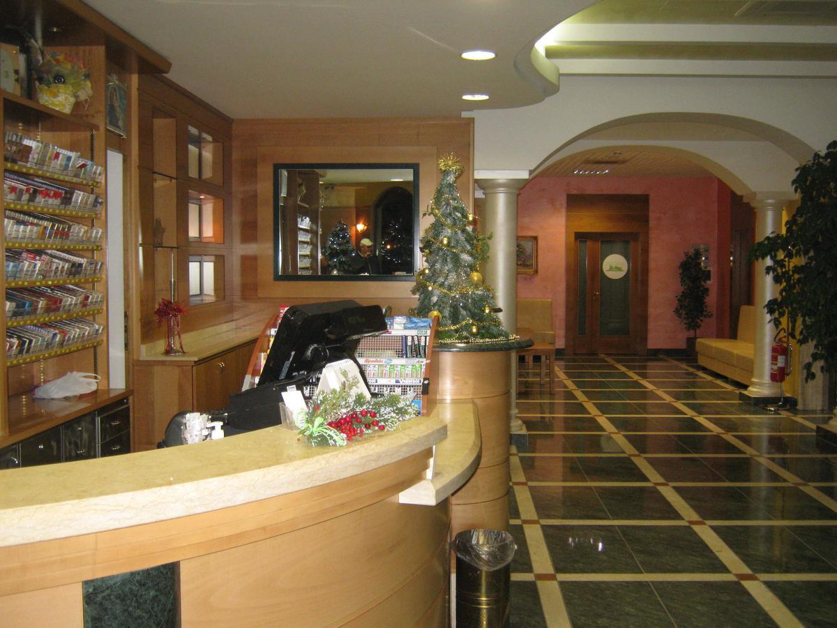 Hotel Villa D'Evoli Castropignano Exteriör bild
